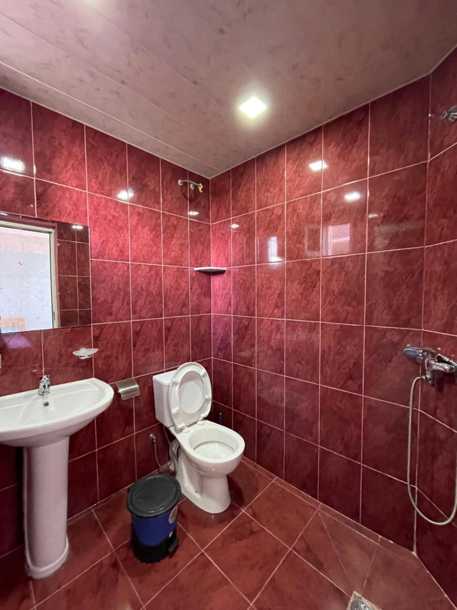 Sun Kissed Hotel Kobuleti ภายนอก รูปภาพ